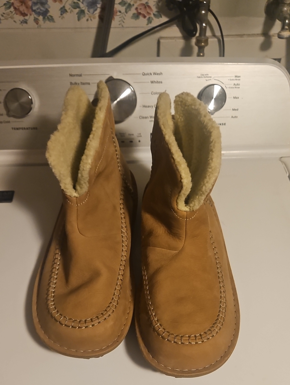 Sorel Mens Bota Chestnut Faux-Sherpa Lined